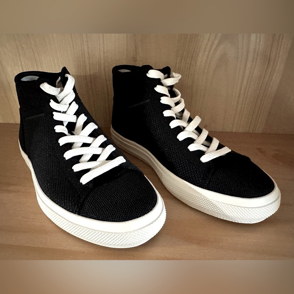 NWOT. Rothy’s Women’s High Top Sneaker.